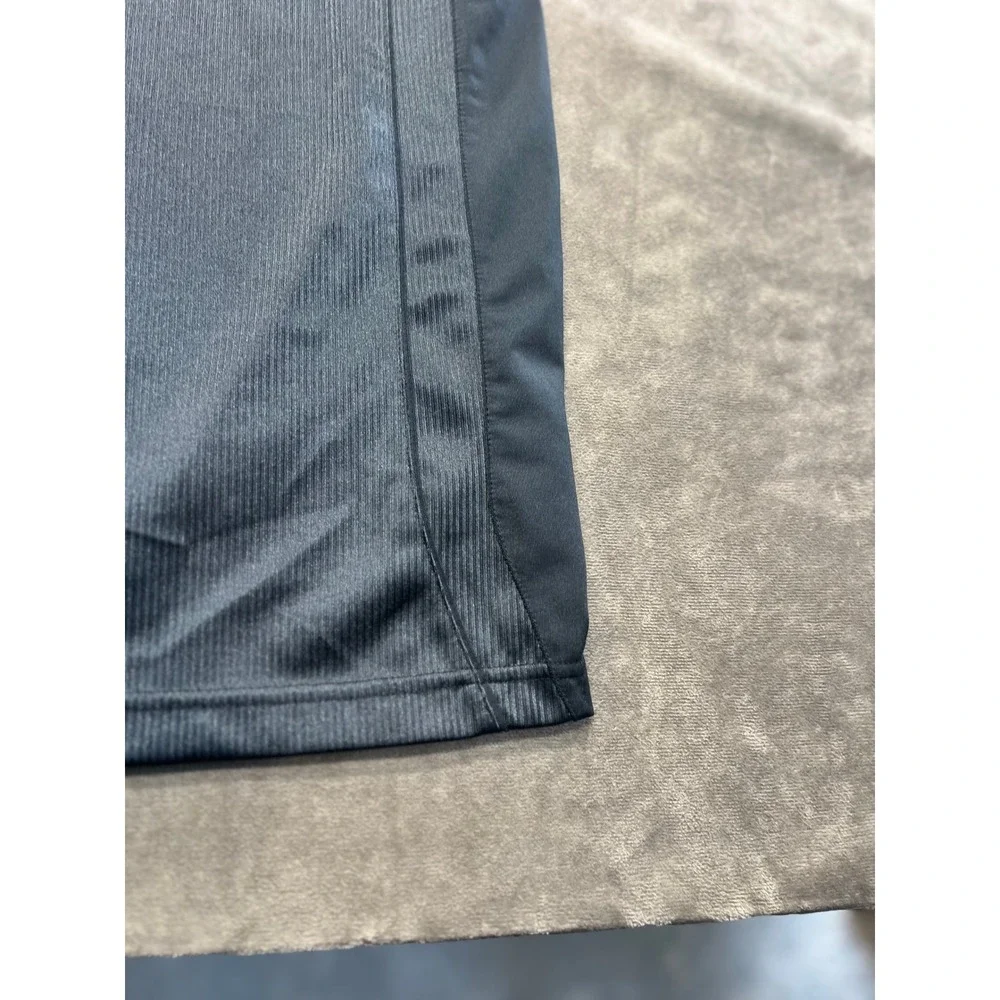 Nike Boy Medium 10-12 Sleeveless Performance Tank Top Gray Ribbed Athletic Shirt